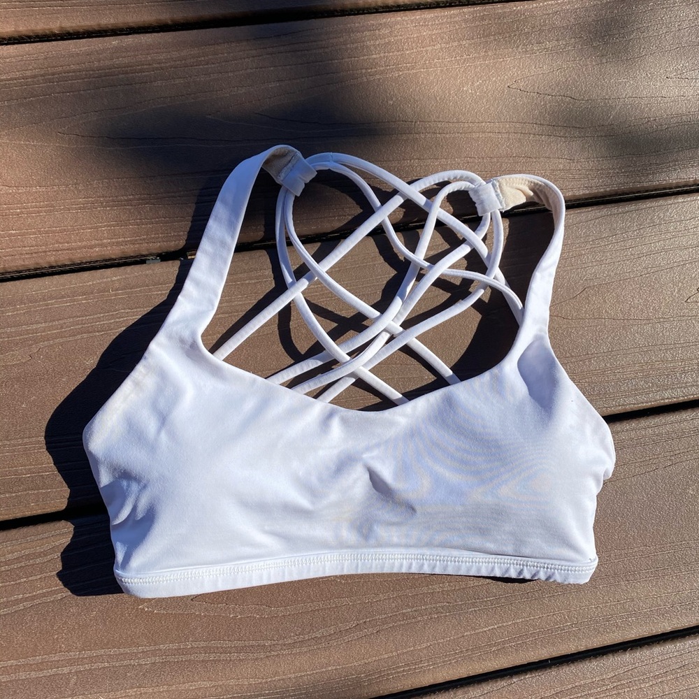 lululemon Free to be Wild Sports Bra